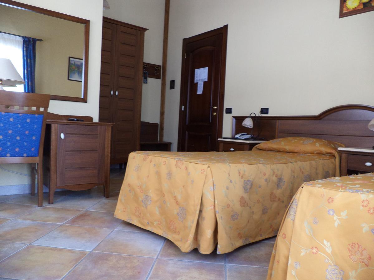 בארדונקיה Hotel Ca Fiore מראה חיצוני תמונה
